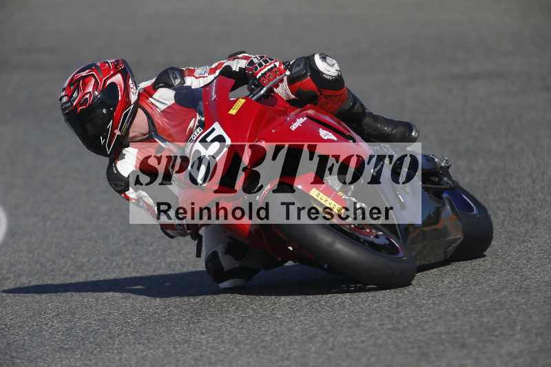 /Archiv-2024/02 29.01.-02.02.2024 Moto Center Thun Jerez/Gruppe gelb-yellow/135